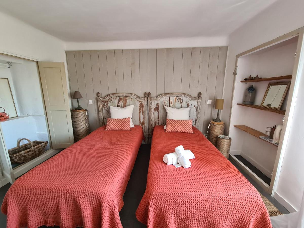 La Ferme Constantin Villa ฟายองซ์ ภายนอก รูปภาพ