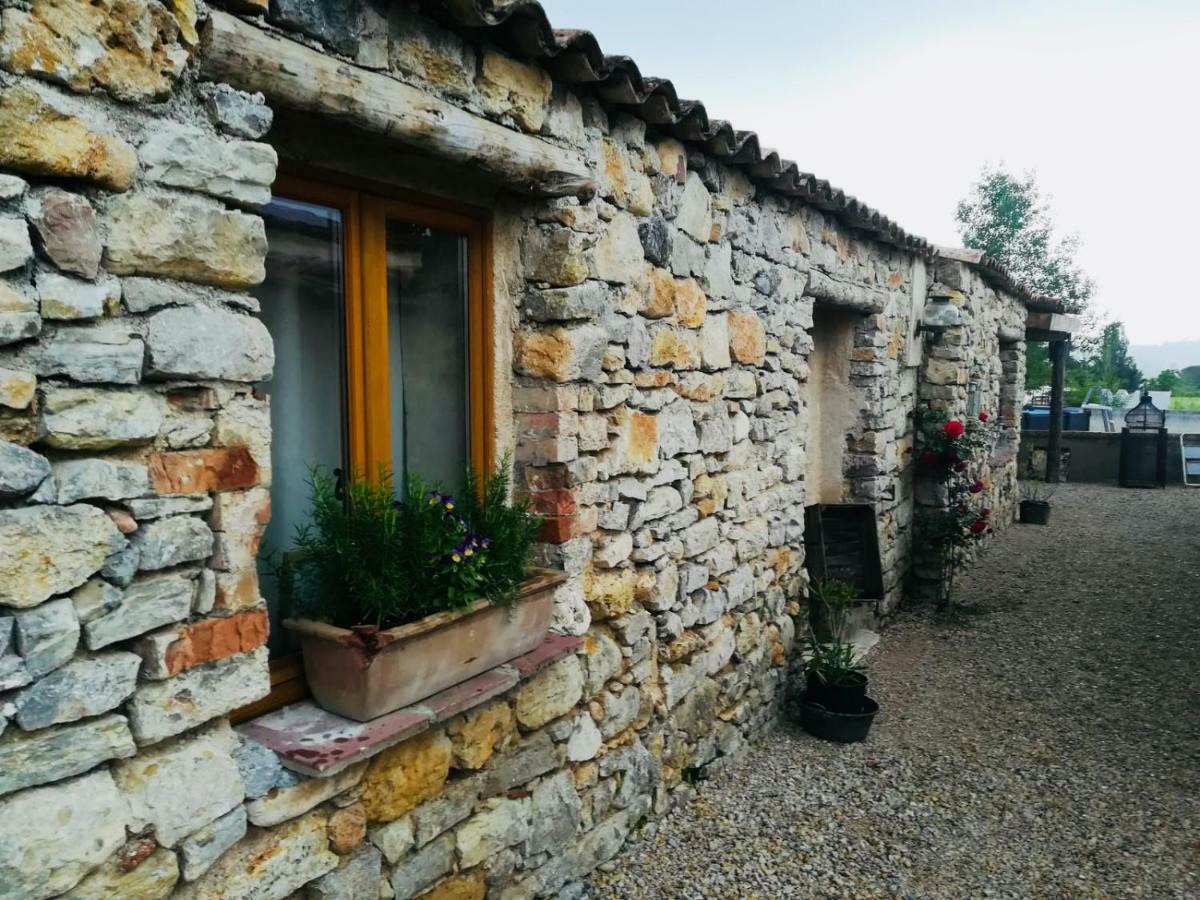 La Ferme Constantin Villa ฟายองซ์ ภายนอก รูปภาพ